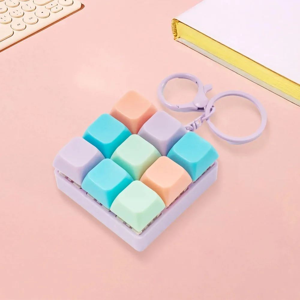 Fidget Decompression 9 Keyboard Key Toy For Adults Antistress Toys Boys Girls Anti Stress Finger Keyboard Games Keychain